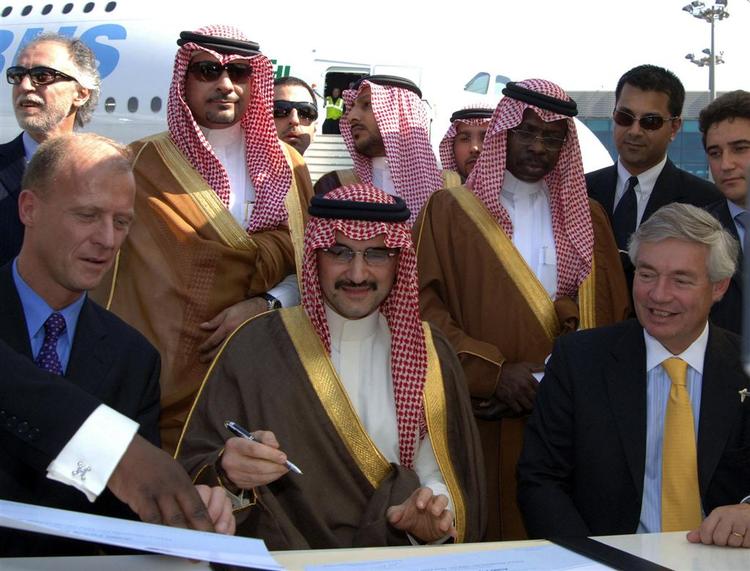 Den saudiske prins Alwaleed bin Talal har netop købt verdens største passagerfly. 