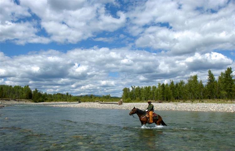 Amerikansk grænsebetjent ved grænsen til Canada. 