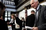 Svend Auken (S) slog sin tidligere partifælle Karen Jespersen (V). 