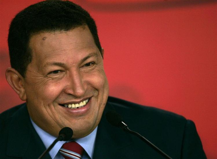Venezuelas præsident, Hugo Chavez, kræver en undksyldning fra  Spaniens kong Juan Carlos. 