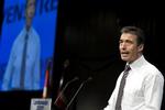»Der er ikke på nuværende tidspunkt truffet nogen beslutninger om, hvordan regeringen skal sammensættes«, siger Anders Fogh Rasmussen. 