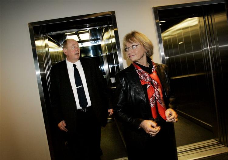 DF's leder Pia Kjærsgaard var i dag til partiets første officielle møde med LO-toppen. 