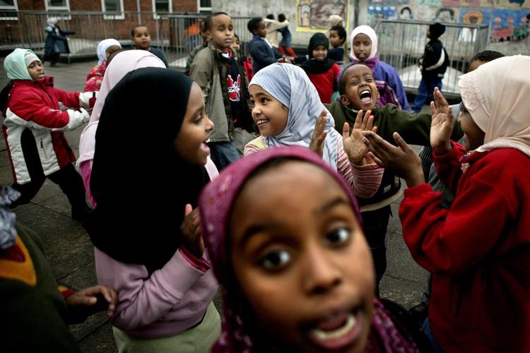 Frikvarter på den muslimske friskole Al-Kownain i København med overvejende somaliske børn. (arkivfoto) 