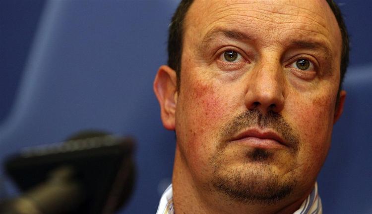 Den kyndige fodboldchef på BBC, Phil McNulty, vurderer, at Rafael Benitez kan være på vej væk fra Liverpool. Enten går han selv ellers bliver han fyret. 