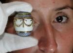 Dette kunstfærdige æg blev skabt af den russiske guldsmed Carl Fabergé og er nu sat til salg på Christies Auktioner. 