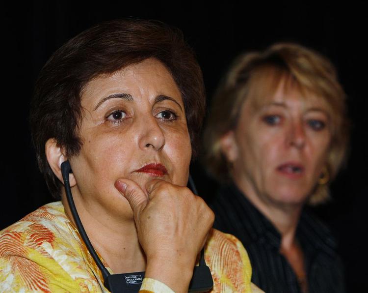 Den tidligere vinder af Nobels Fredspris, advokat Shirin Ebadi, skal nu køre sagen om Zahra Baniyaghoubs død i et iransk fængsel. 