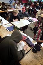 Danske børn er gennemsnitlige, når det angår læsning, men det går bedre med matematikken i forhold til de 30 OECD-lande. 