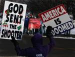 Westboro-babtisterne uden for Omaha-offers begravelse. 