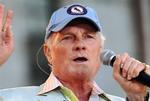 Mike Love og co. var forbi sidste år. 