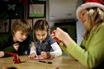 Marius (4.a) , Karen og Oline (begge 1. c) fra Trekronerskole er rigtig glade for deres lærere, fordi de er gode til at hjælpe dem. 