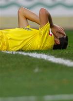 Villarreals anfører, Bruno Soriano, græmmer sig efter pointtabet hjemme mod Recreativo Huelva. 