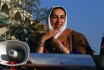 Et billede af Benazir Bhutto umiddelbart inden attentatet. 