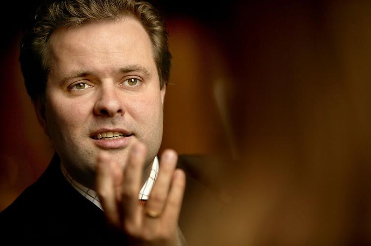 En konflikt på det offentlige arbejdsmarked vil tidligst kunne træde i kraft i løbet af de første dage af maj, hvis forhandlingerne om nye overenskomster for de 800.000 offentligt ansatte ender uden resultat. Her kommunerens chefforhandler Mads Lebech (K). 