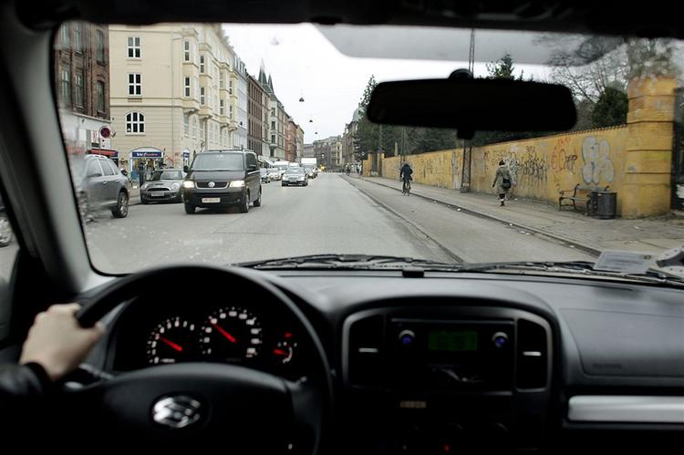 I dag vrimler det med biler på Nørrebrogade. Hvis det står til Bondam og resten af venstrefløjen på Københavns Rådhus, skal gaden være bilfri. 
