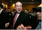 Mike Huckabee blev republikanernes vinder ved primærvalget i Iowa i nat, dansk tid. 