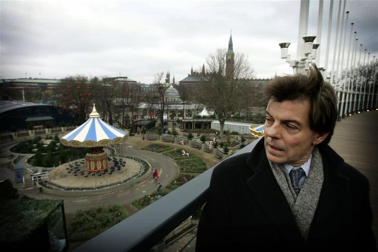 Tivolidirektør Lars Liebst præsenterede tirsdag et nyt projekt, der involverer luksushotel og gourmetrestaurant overfor Hovedbanegården. 