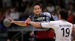 Thomas Mogensen ses her i kamp for GOG i den danske liga. I dag blev han valgt som årets håndboldspiller. 