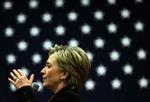 Hillary Clinton ligger langt bagefter sin konkurrent, Barack Obama, i meningsmålingerne. 