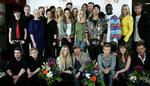De 16 håbefulde semifinalister til det danske Melodi Grand Prix 2008. Otte af dem deltager i første runde af semifinalen, der bliver skudt i gang lørdag aften kl. 20.00 på DR 1. Foto: Bjarne Bergius Hermansen 