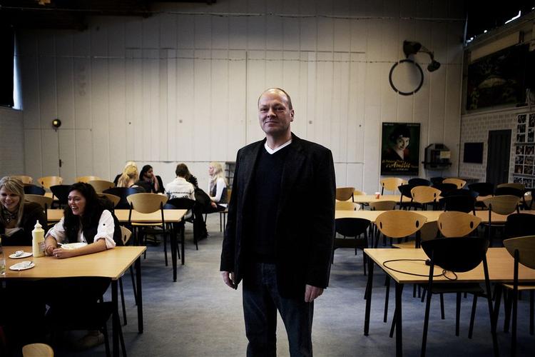 Hvor meget skal danske gymnasielærere beskæftige sig med at undervise? 