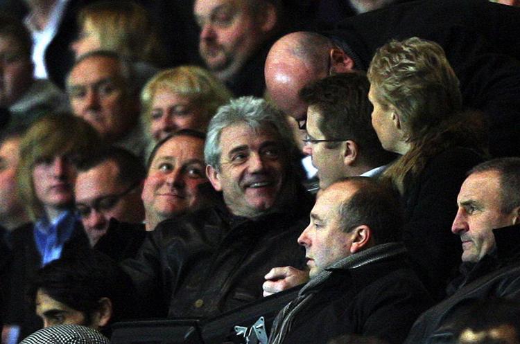 Tilskuertilstrømningen til St. James' Park forsinkede Kevin Keegan, der ikke nåede at se Michael Owen score til 1-0. 