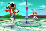 Som i 'Wii Sports' er styringen i stangtennisdelen dejlig ligetil, til gengæld er der ikke megen taktik i at ramme en bold, når den passerer på sin vej rundt om en pind. Et o.k. alternativ, hvis man er træt af 'Wii Sport', men så heller ikke mere. 