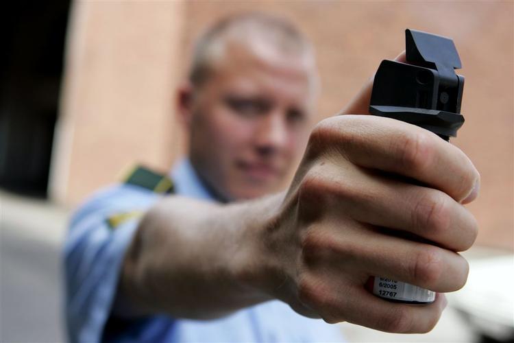 Politifolk i København er endnu ikke uddannet i at bruge peberspray. 
