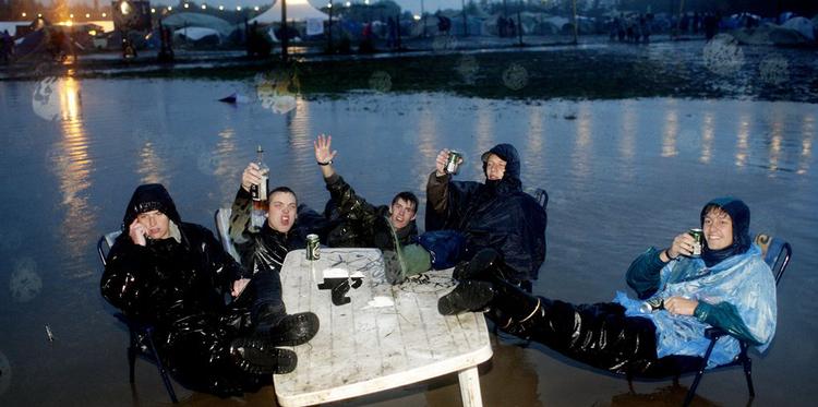 Scener som denne gjorde indtryk på selv de mest hard core Roskilde-veteraner. Og nu vil mange på festival igen. 