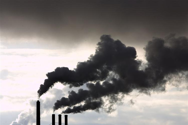 Landene, der har skrevet under på Kyoto-aftalen, når samlet deres mål om reducering af CO2. 