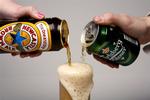 Carlsberg overtager en del af det britiske bryggeri Scottish &amp; Newcastle. Resten får Heineken. 