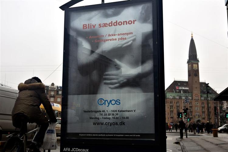 Jagten på sæddonorer er gået ind hos den store sædbank Cryos. 