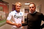 Fem timer før transfervinduet lukkede blev Ulrik Laursen FCK-spiller. FOTO: FC KØBENHAVN. 