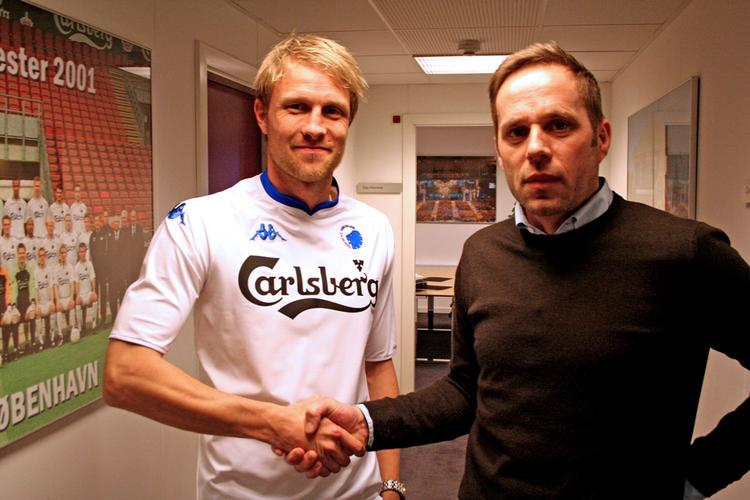 Fem timer før transfervinduet lukkede blev Ulrik Laursen FCK-spiller. FOTO: FC KØBENHAVN. 