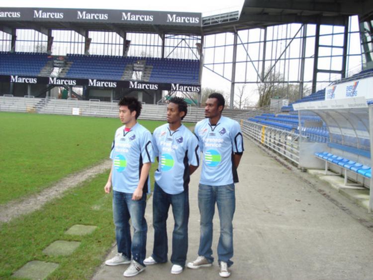 Randers FC har bidraget til stigningen af udenlandske spillere i Superligaklubberne ved at skrive kontrakter med (fra venstre) amerikanerne Lee Nguyen og Will John samt franskmanden Alain Behi. 