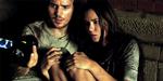 ’Cloverfield’ er en film, der leger, at den er fotograferet med håndholdt lommekamera, samtidig med at hele biografen ryster som ramt af et jordskælv i et monstergungrende, oplevelseskulturelt lydorgie! 