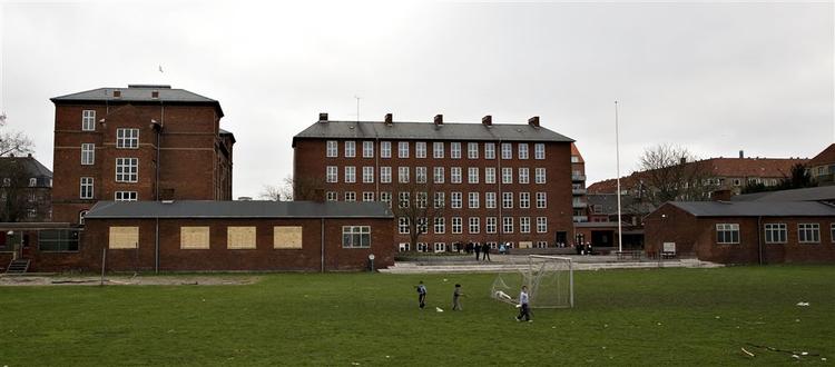 Frederikssundsvejens Skole, der er i spil som nyt ungdomshus, bliver lukket til sommer. 