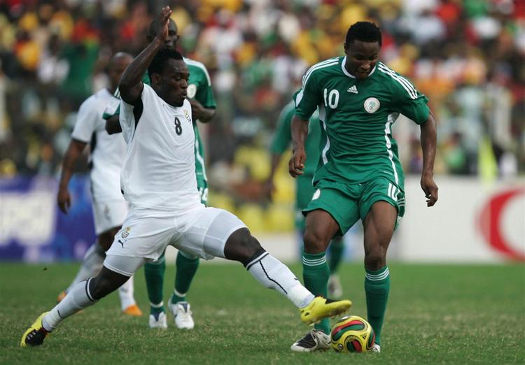 To Chelseaspillere var modstandere i kampen mellem Ghana og Nigeria, da Michael Essien og Jon Obi Mikel mødtes. 