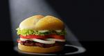 Sådan tager Burger Kings nye Angus-burger sig ud, når Burger King selv fotograferer den. 