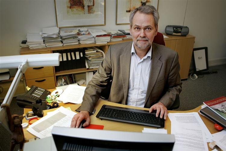 Forbundsformand Dennis Kristensen afviser at lade sig presse af regeringen (arkivfoto). 
