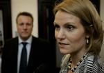 Socialdemokraterne mødte op til mødet i Finansministeriet med finansordører Morten Bødskov og partiformand Helle Thorning-Schmidt. 