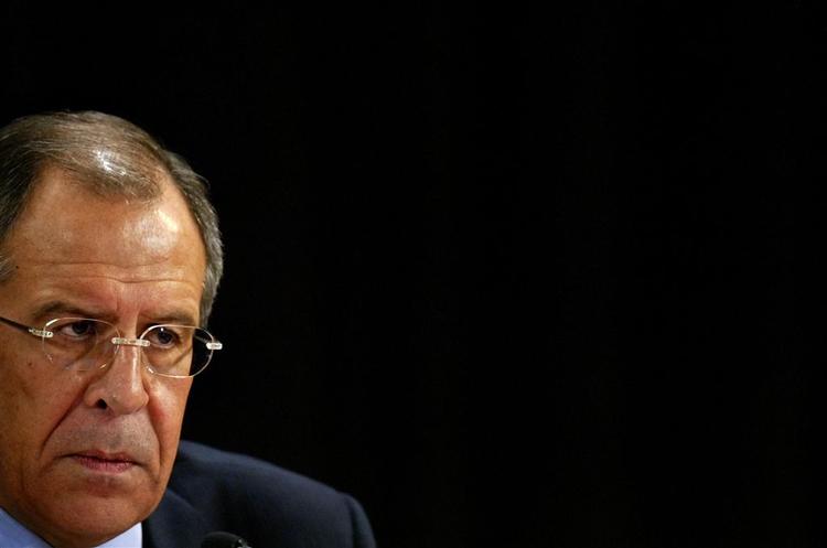 Den russiske udenrigsminister, Sergej Lavrov, slår fast, at Rusland ikke vil acceptere nogen form for ultimative krav fra OSCE. 