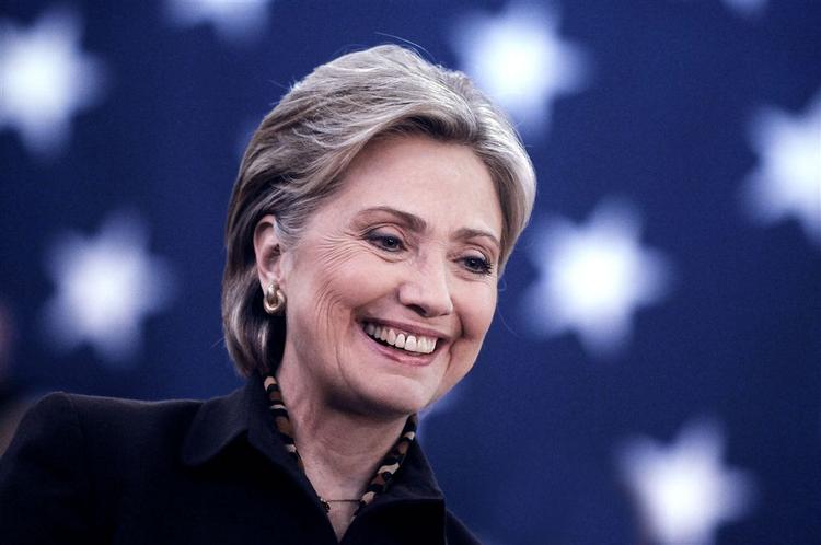 Hillary Clinton får ny kampagneleder midt under valgkampen. 