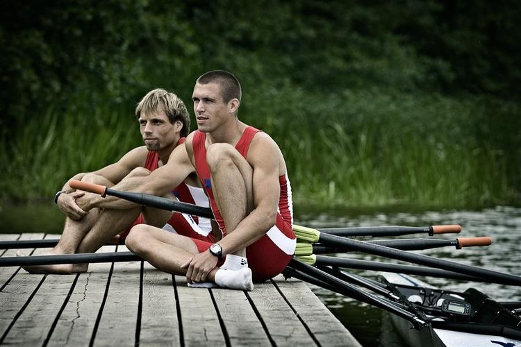 De regerende verdensmestre i letvægtsdobbeltsculler, Rasmus Quist (med blond hår) og Mads Rasmussen er blandt de bedste bud på en dansk guldmedalje. 