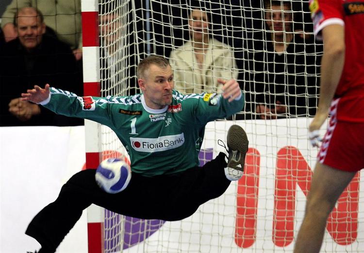 Peter Henriksen blev i 1. halvleg skudt i sænk af bundholdet Skanderborg, der på et tidspunkt førte 21-11. 