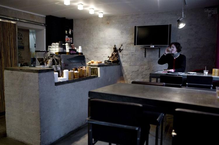 Nose Wise på Islands Brygge serverer delikate rugbrødssandwich og lækre tapastallerkener af højeste kvalitet. Det fortjener fem kopper, mener Politikens anmelder. 