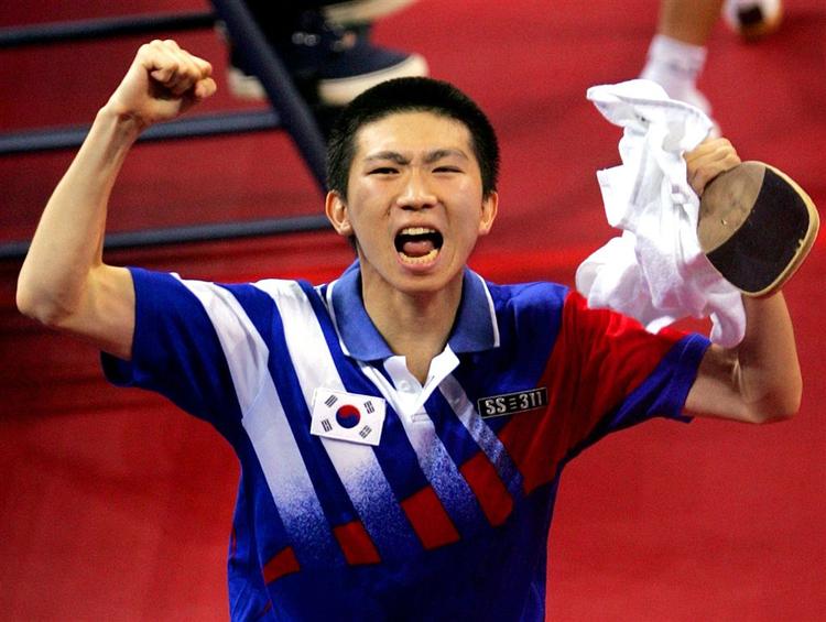 Ryu Seung Min blev i Athen den femte olympiske mester i herresingle. 