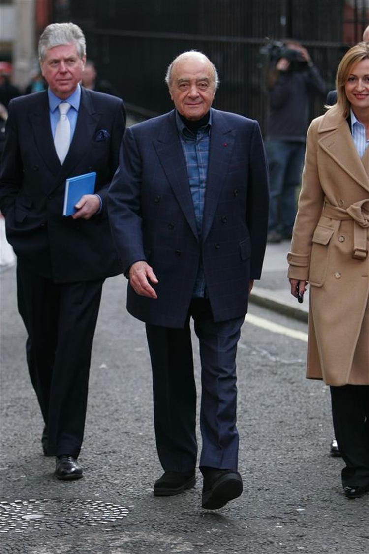 Prinsesse Dianas svigerfar Mohamed Al Fayed anklager den britiske kongefamilie for at ville myrde prinsessen 