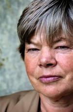 »Det nytter ikke noget, at politikerne hele tiden kommer med nye forslag, som yderligere cementerer, at nydanskere skal behandles anderledes«, siger Eva Smith. 