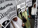 Fra dagens demonstration foran den danske ambassade i Jakarta. 