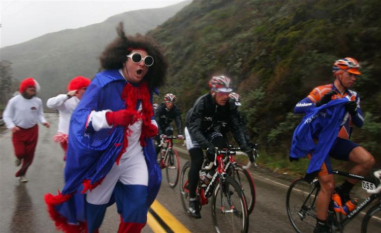 Det var en kold og krævende etape i Tour of California, der strakte sig over syv en halv time. 